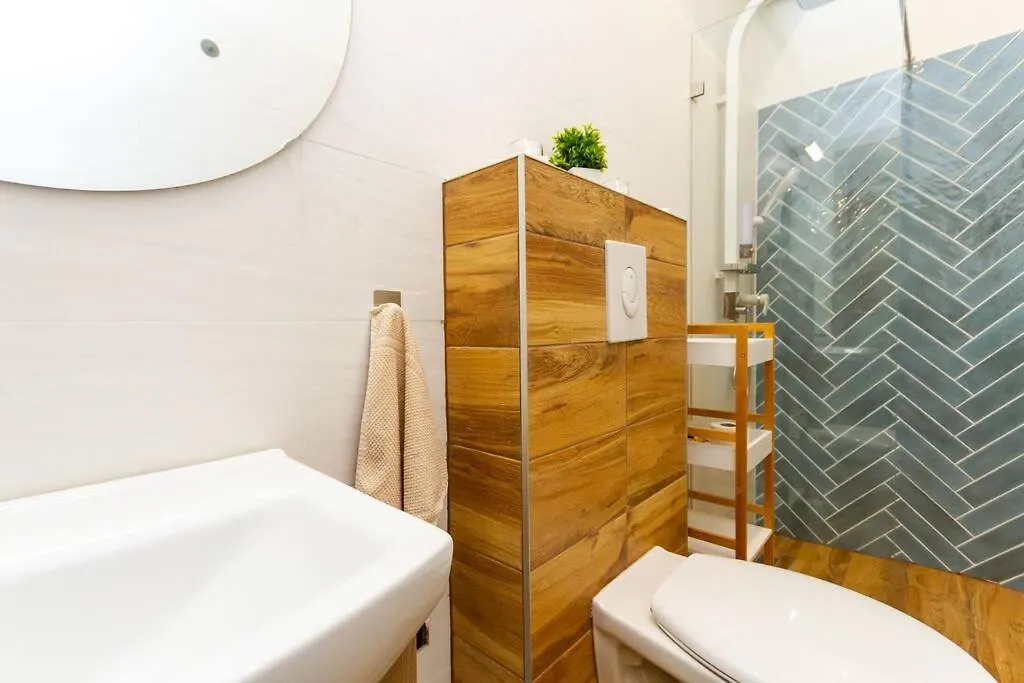 Luxe Haven On Lonyay By Newave Apartments Budapest